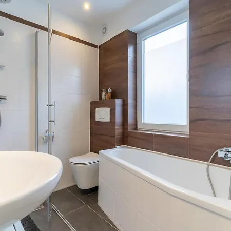 In St Peter-ording, Cleaning Included Apartment *